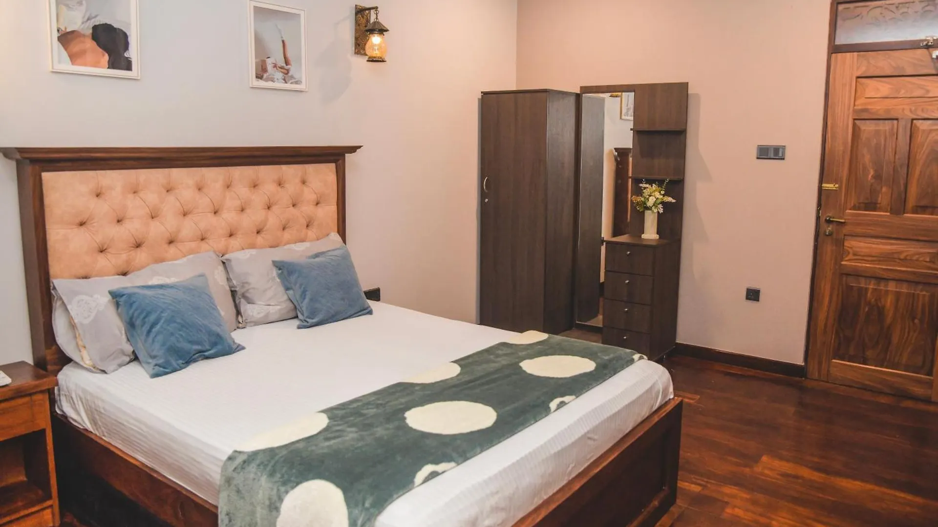 Luxury Boutique Penthouse - Penton45 Apartment Negombo